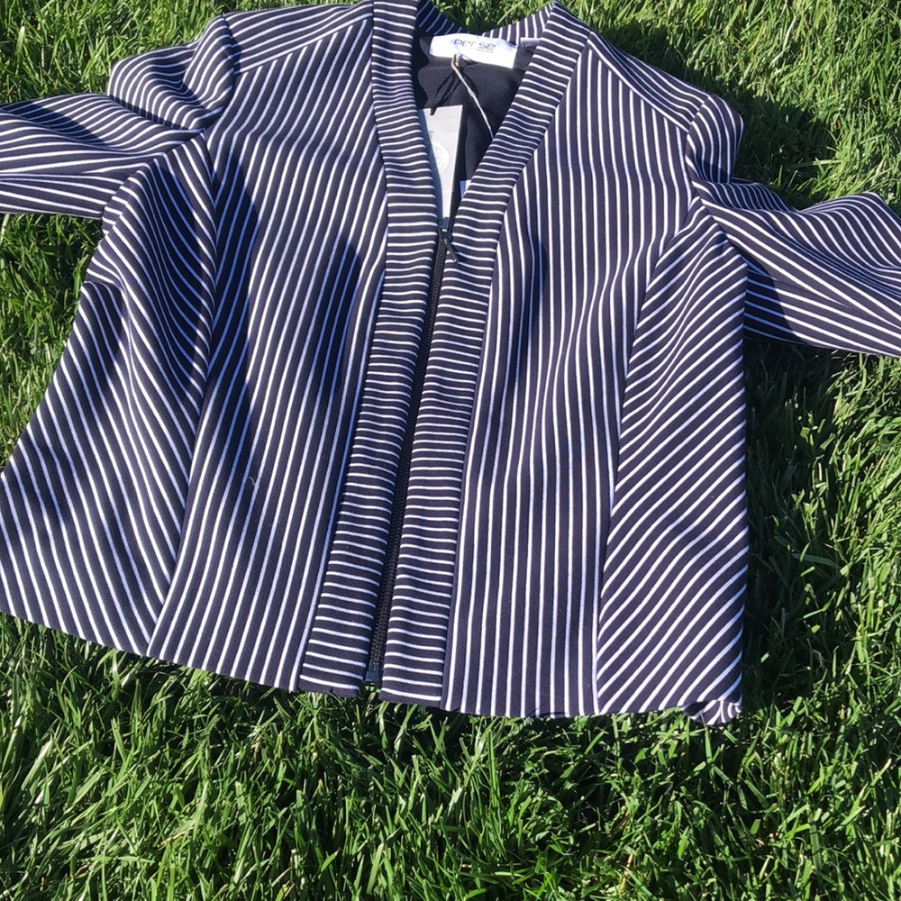NWT Carlisle Jet Set Navy and White Pin Stripe Jacket - Picture 8 of 14